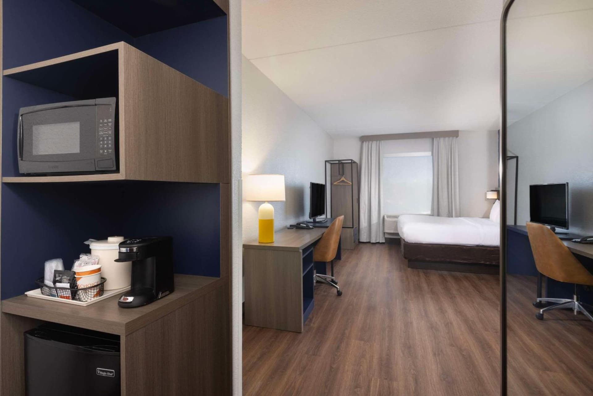 Comfort Suites Outlet Center gallery photo in Asheville, NC — image 18