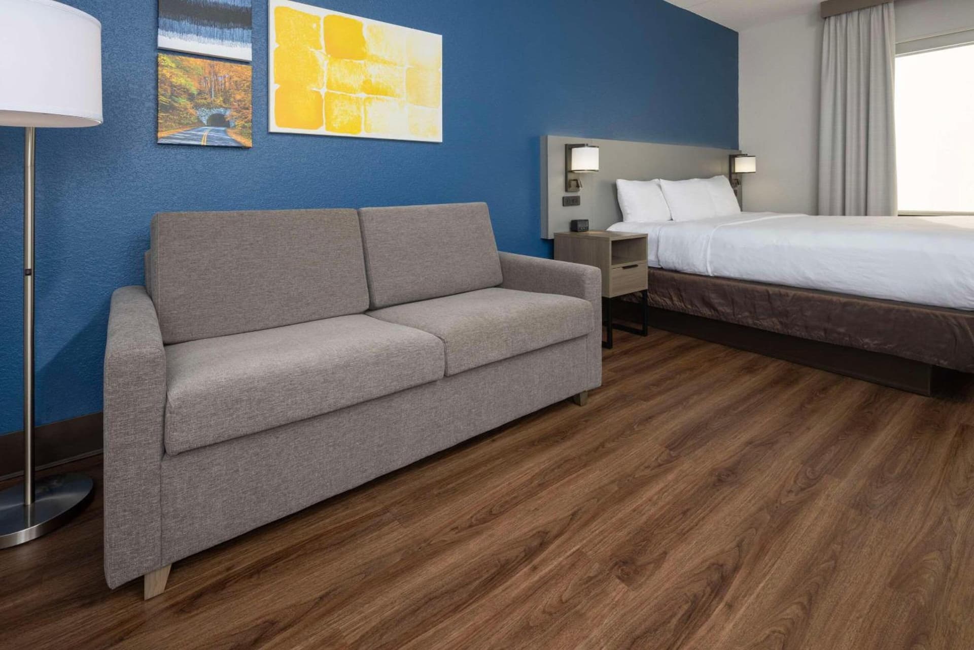 Comfort Suites Outlet Center gallery photo in Asheville, NC — image 25