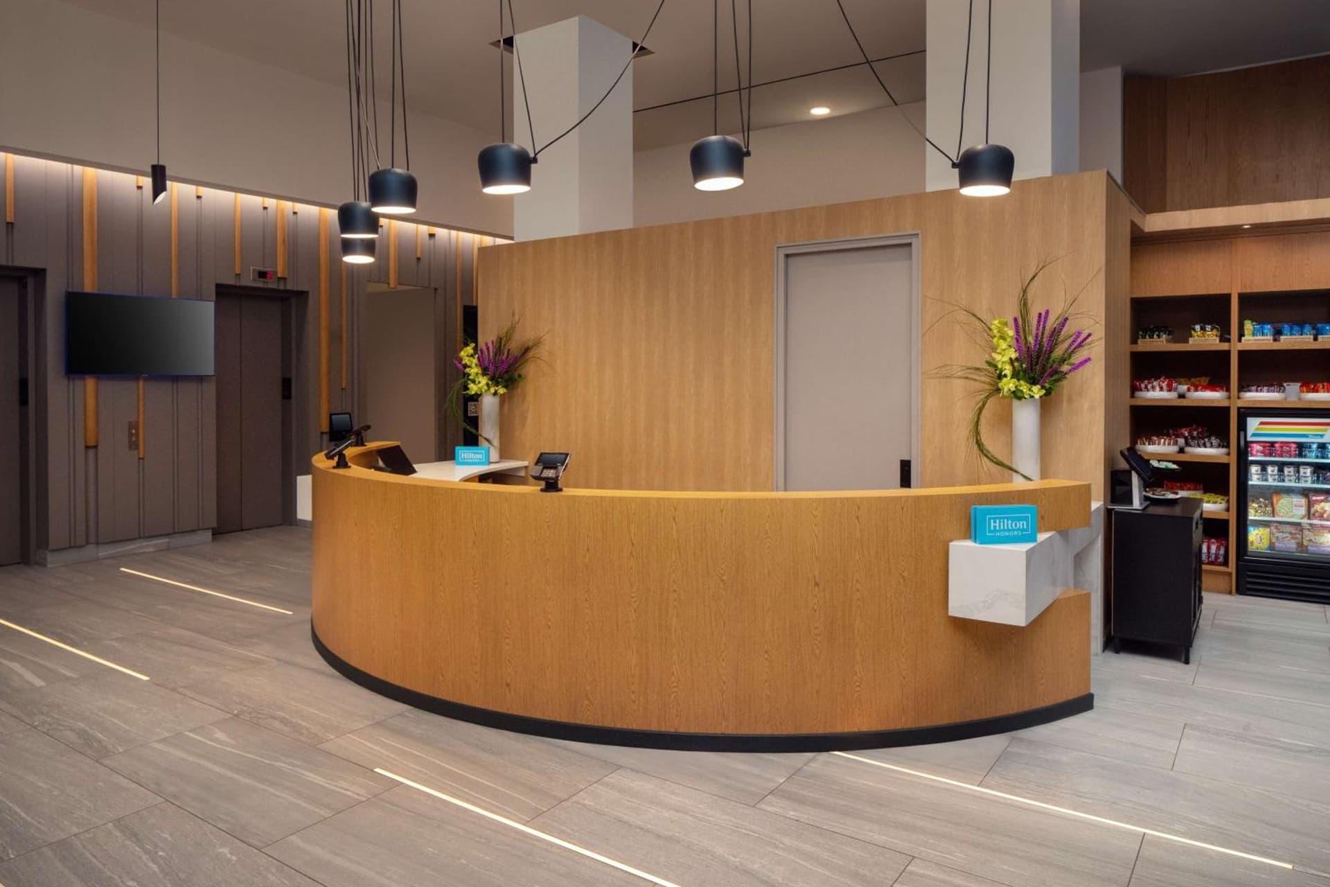 Hampton Inn by Hilton New York Times Square interior in New York, NY — gallery photo 2