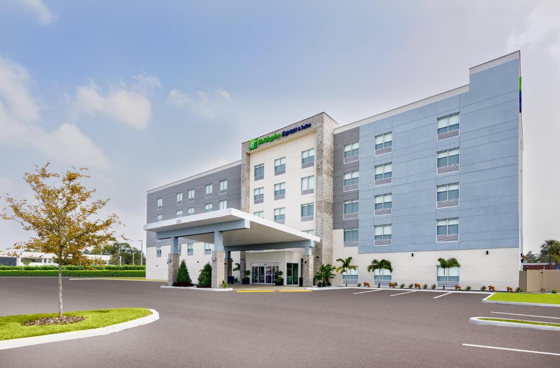 Holiday Inn Express & Suites Tampa Stadium - Airport Area by IHG featured exterior or lobby in Tampa, FL — similar hotel