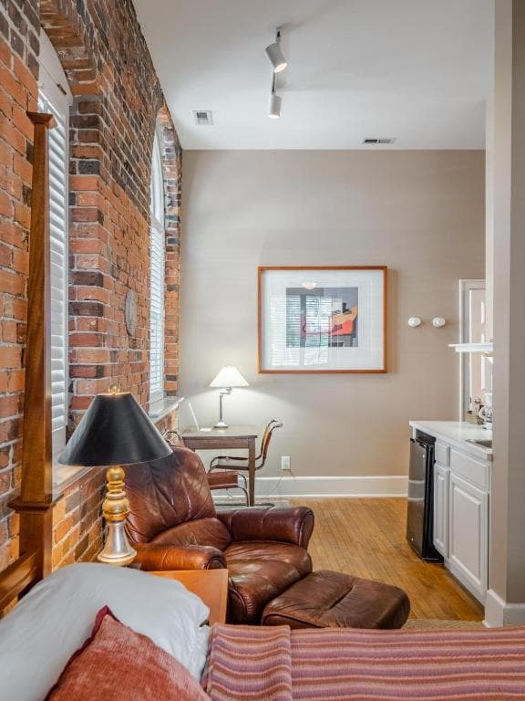 The Front Street Inn gallery photo in Wilmington, NC — image 42