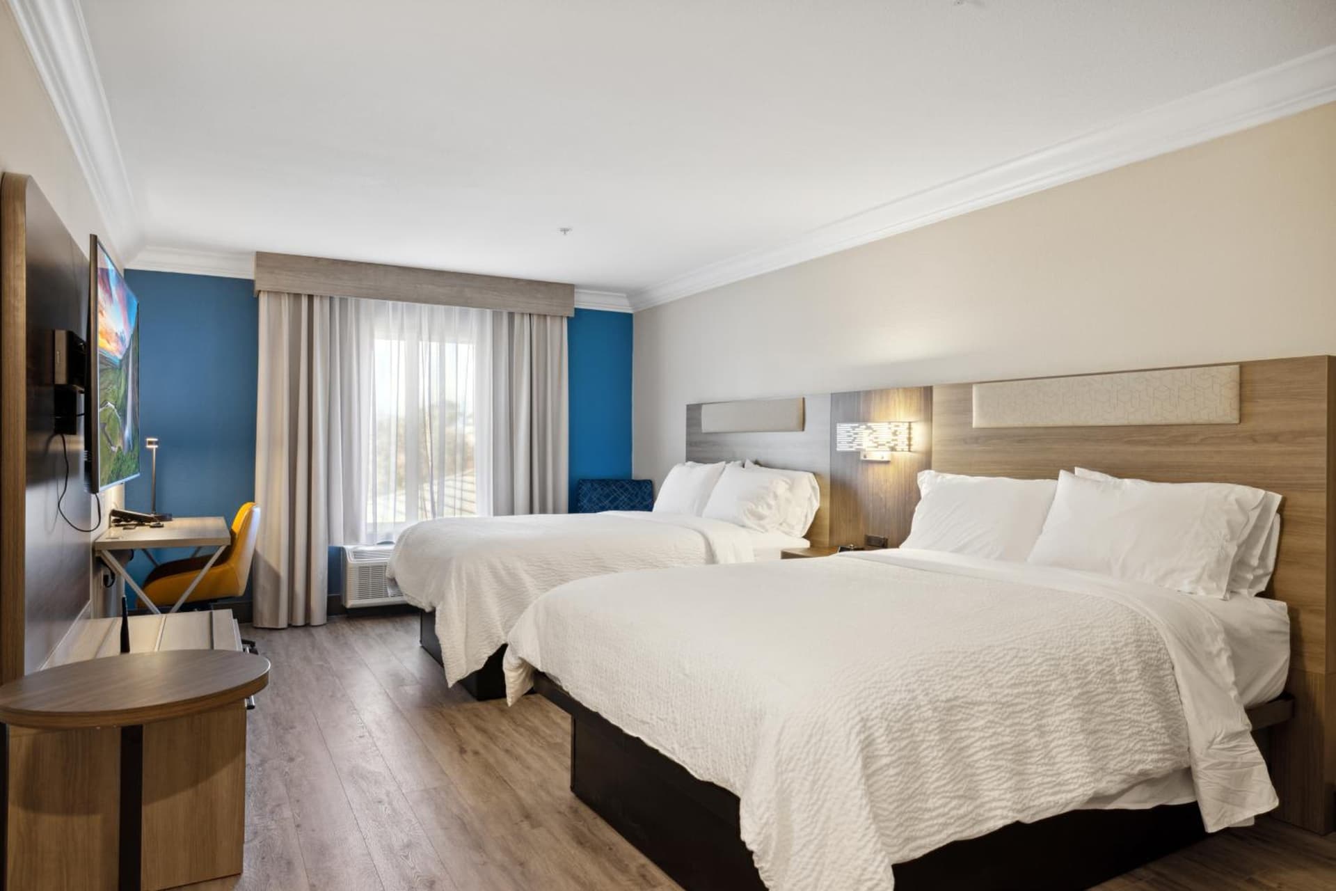 Holiday Inn Express Hotel & Suites Vacaville by IHG gallery photo in Vacaville, CA — image 55