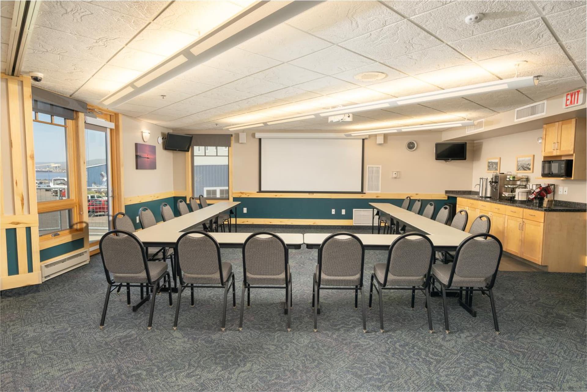 Park Point Marina Inn gallery photo in Duluth, MN — image 70