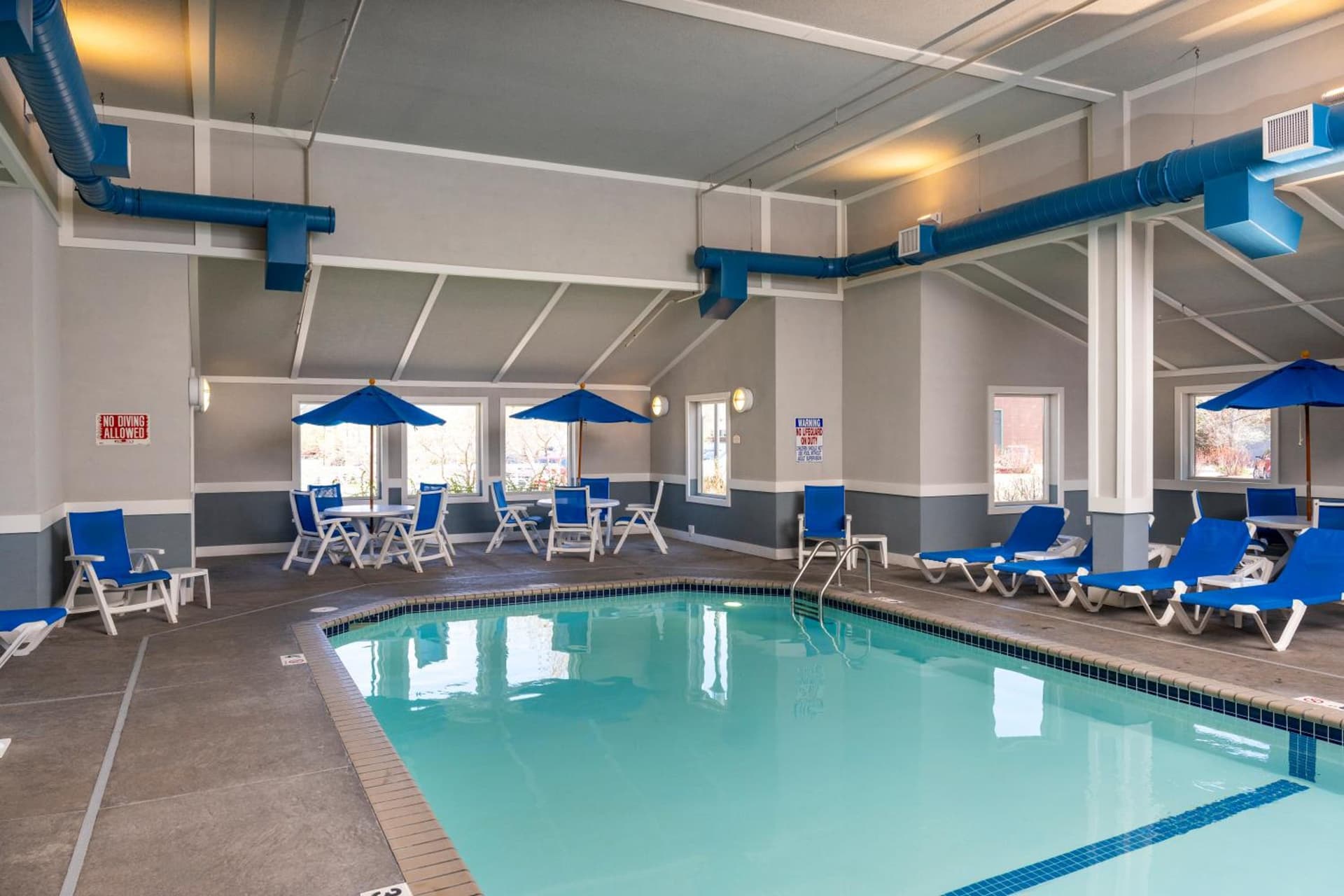 Park Point Marina Inn gallery photo in Duluth, MN — image 84