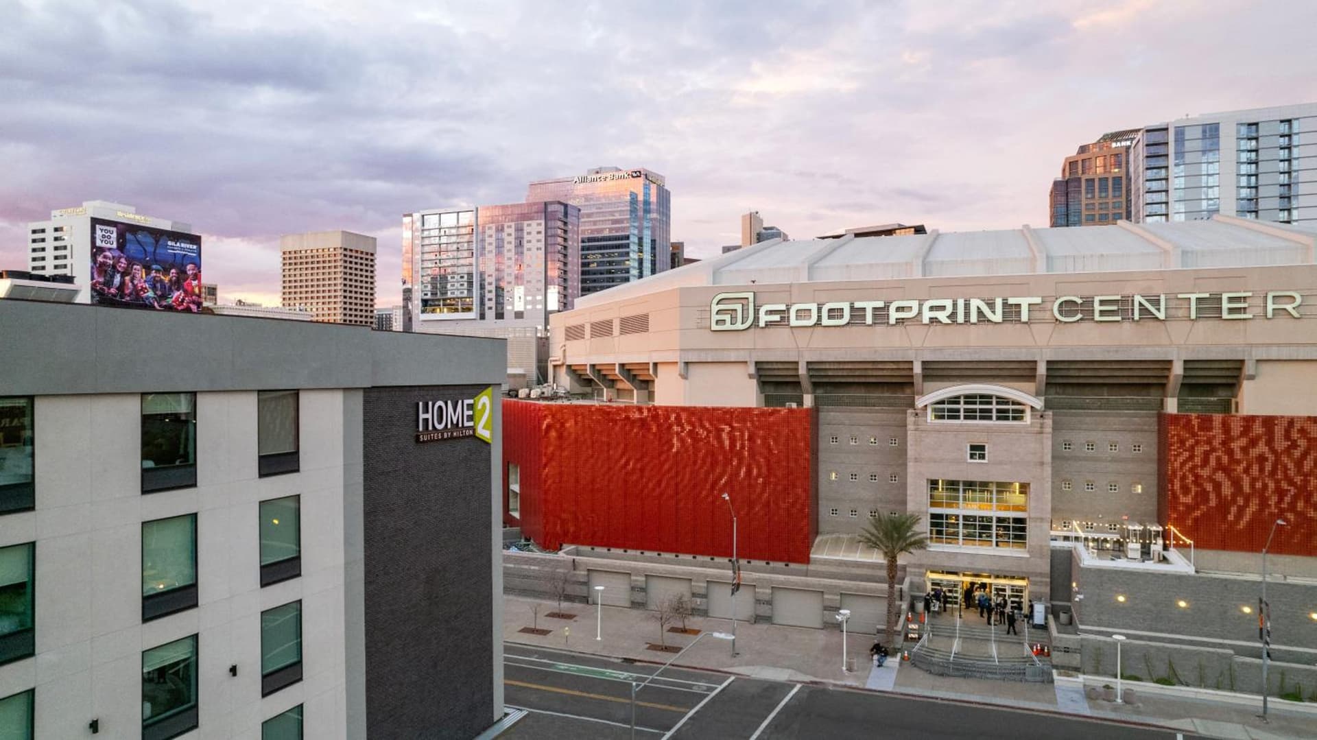 Home2 Suites By Hilton Phoenix Downtown gallery photo in Phoenix, AZ — image 10