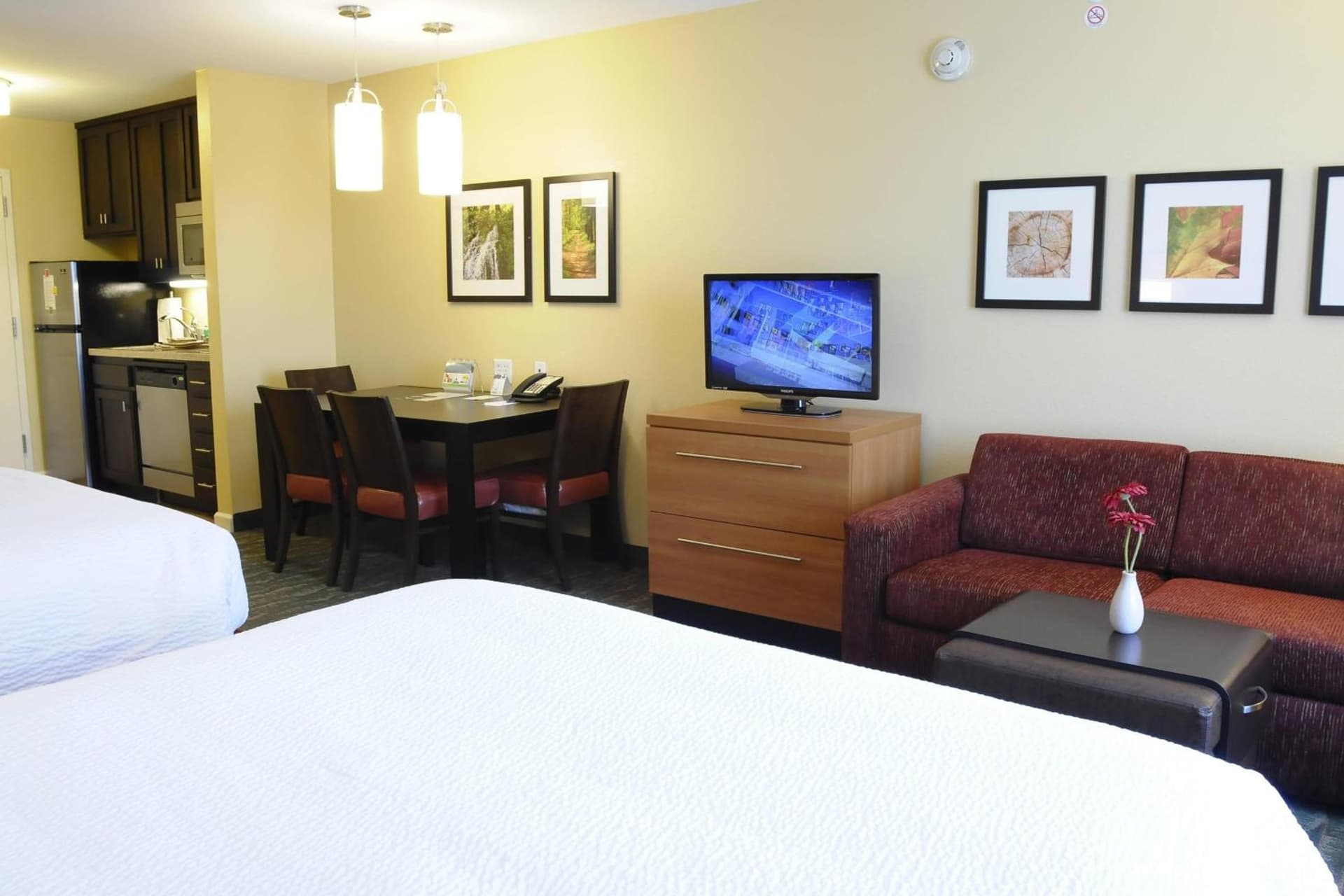 TownePlace Suites Redding gallery photo in Redding, CA — image 9