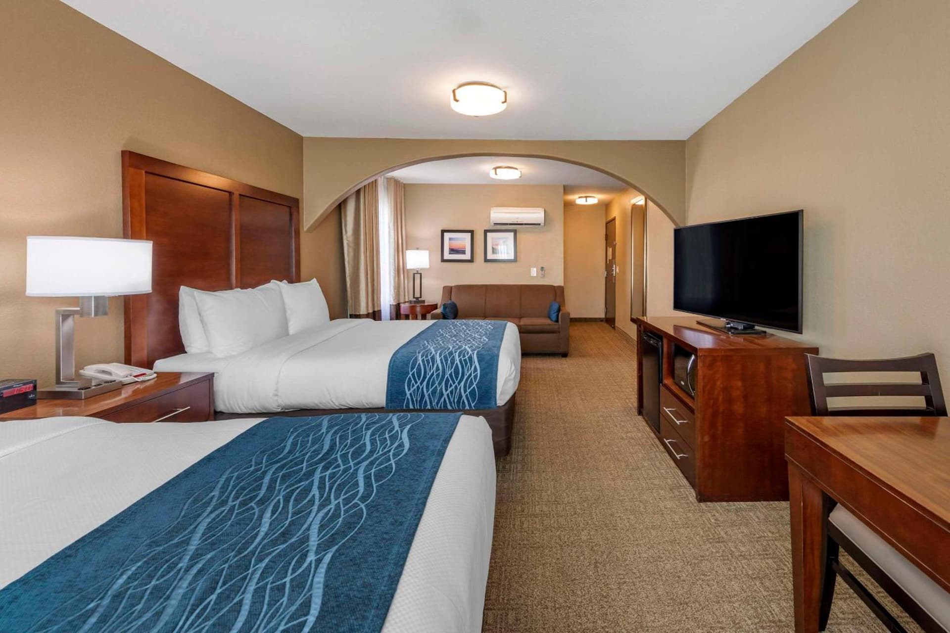 Comfort Inn & Suites Ventura Beach gallery photo in Ventura, CA — image 29