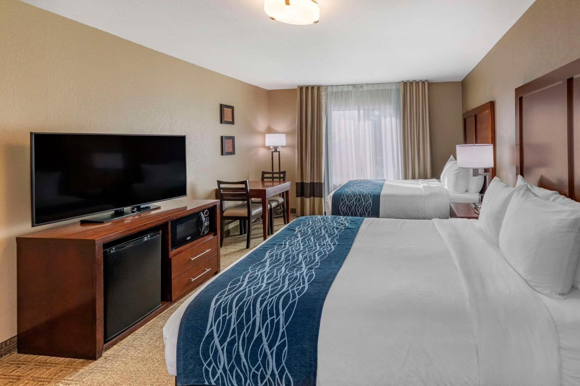 Comfort Inn & Suites Ventura Beach gallery photo in Ventura, CA — image 12