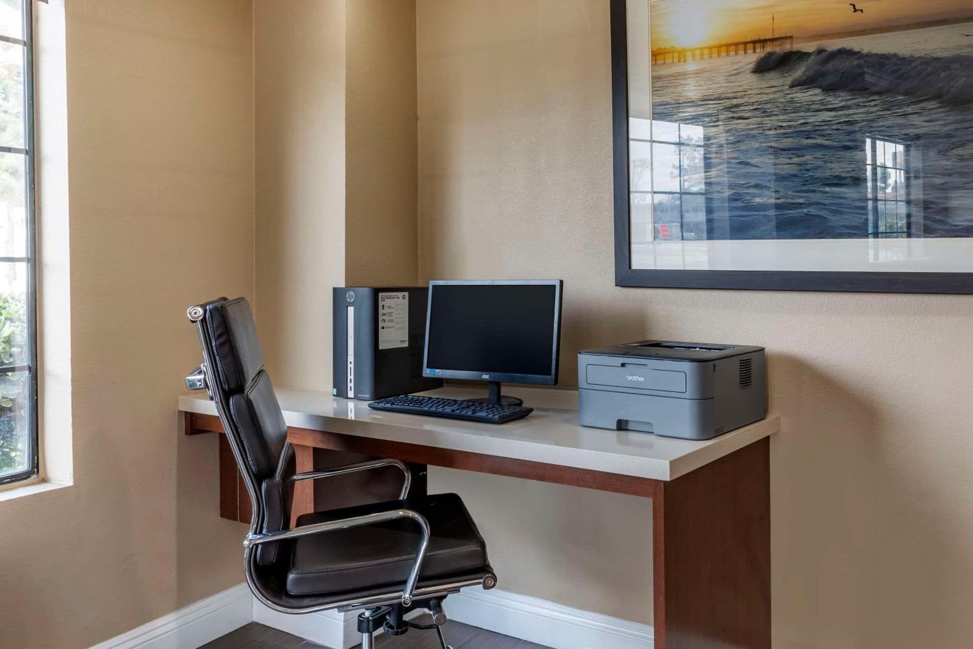 Comfort Inn & Suites Ventura Beach gallery photo in Ventura, CA — image 23