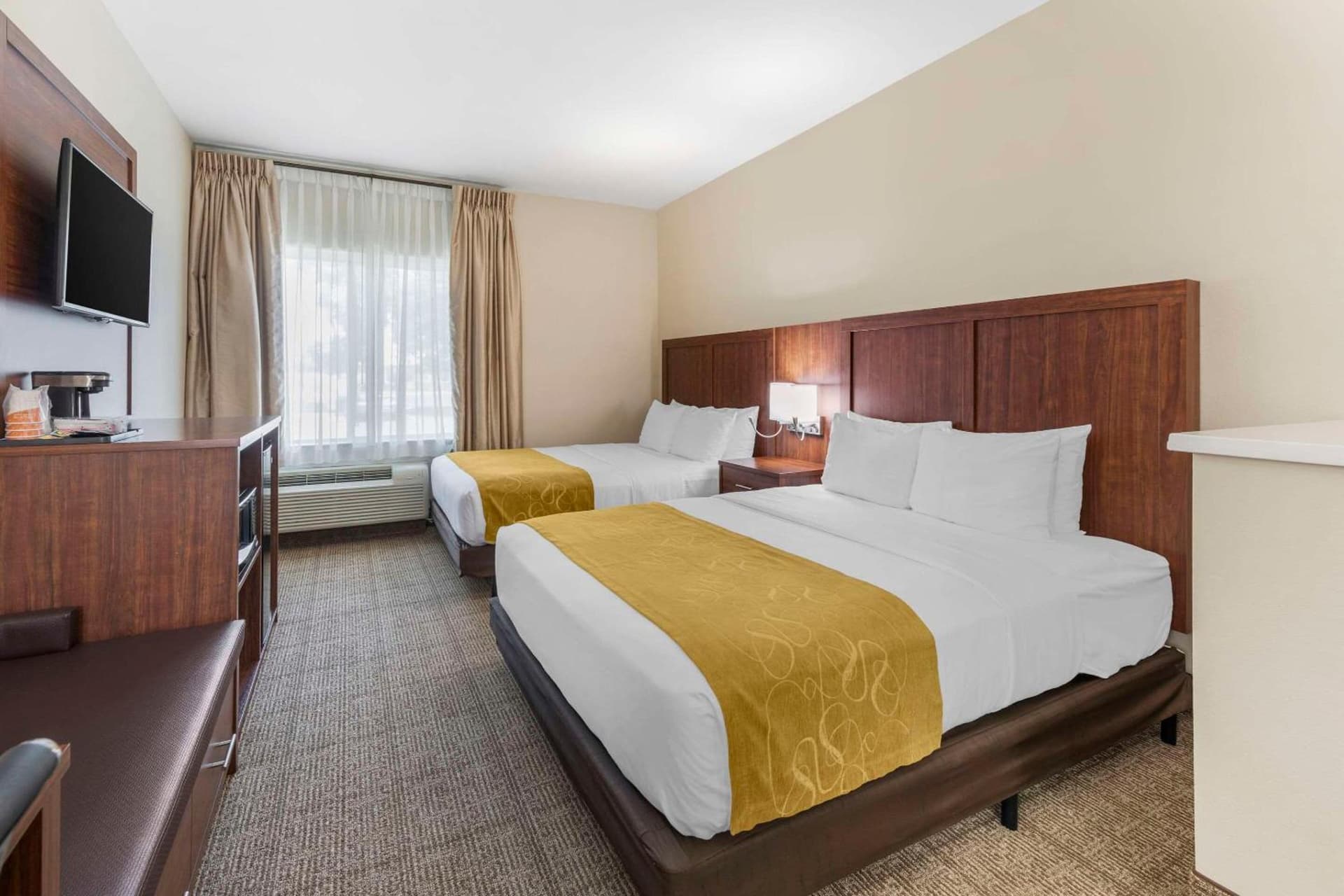 Comfort Suites Tulare Sequoia Gateway gallery photo in Tulare, CA — image 16