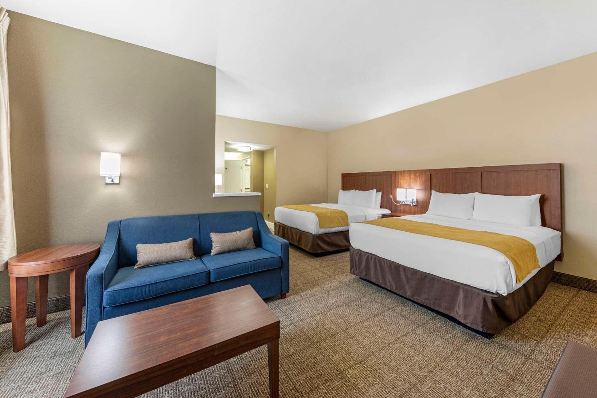 Comfort Suites Tulare Sequoia Gateway gallery photo in Tulare, CA — image 28