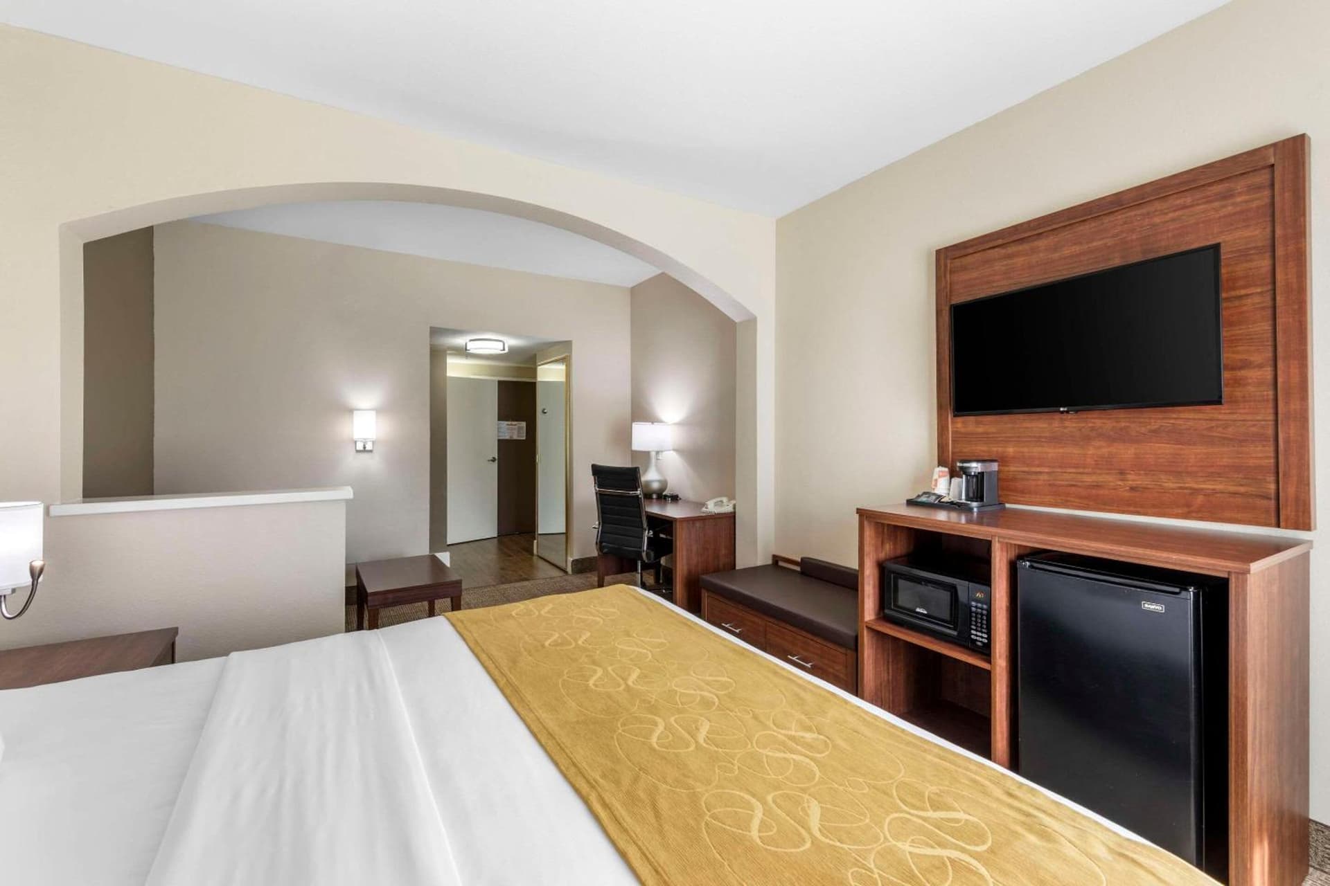 Comfort Suites Tulare Sequoia Gateway gallery photo in Tulare, CA — image 51