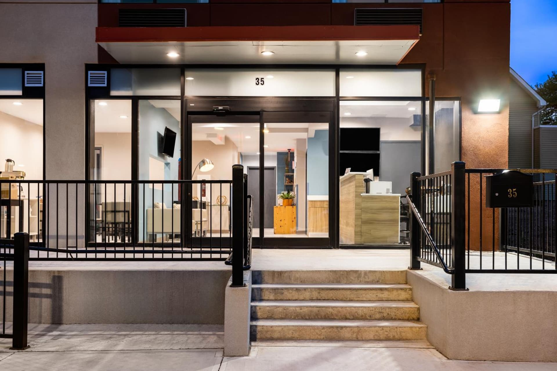 Days Inn by Wyndham Staten Island gallery photo in Staten Island, NY — image 17