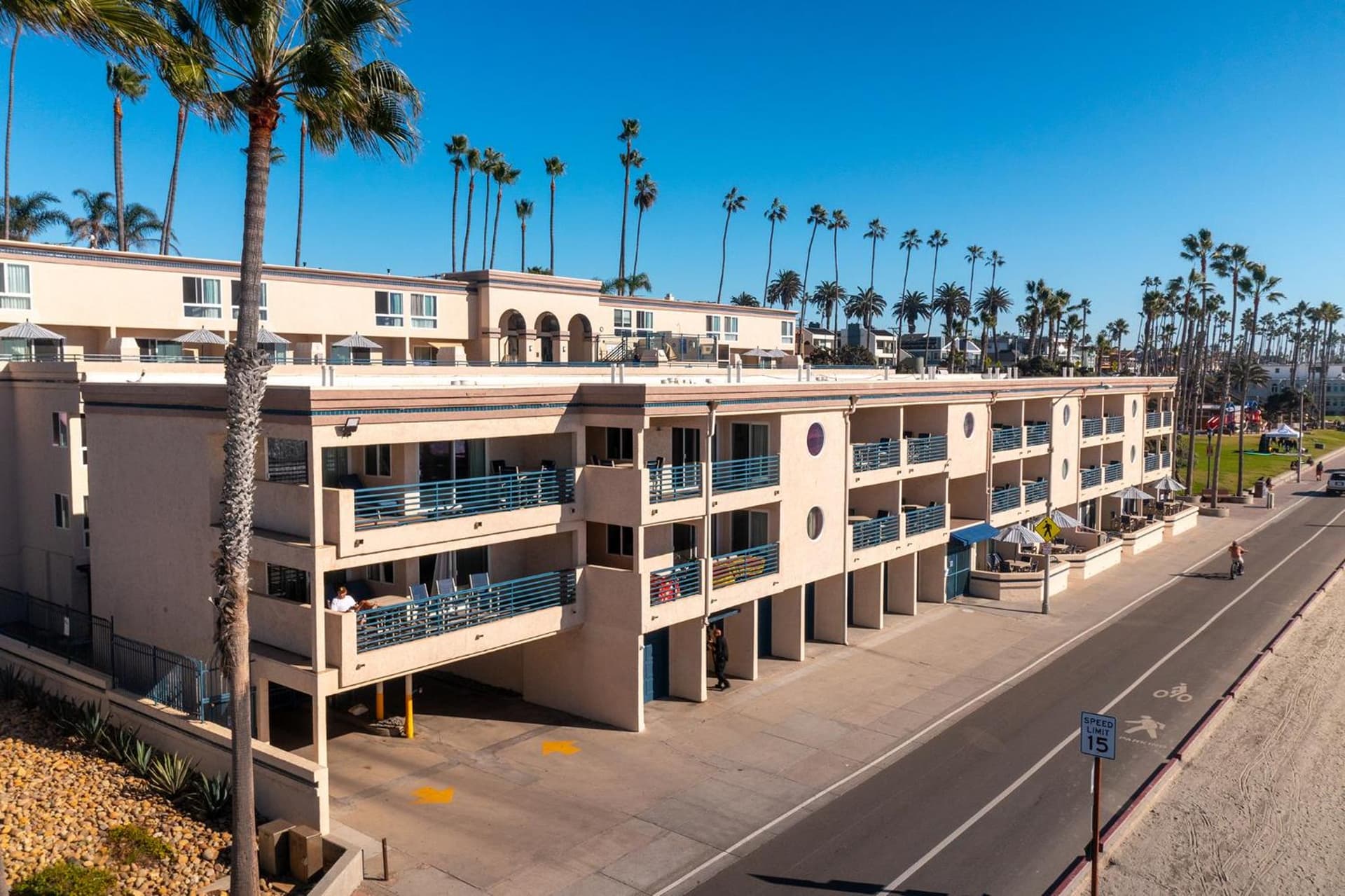 Southern California Beach Club gallery photo in Oceanside, CA — image 39