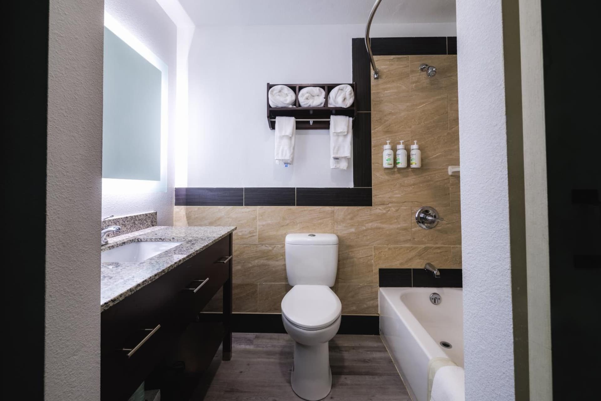 La Quinta Inn & Suites by Wyndham Fort Collins, Colorado gallery photo in Fort Collins, CO — image 28