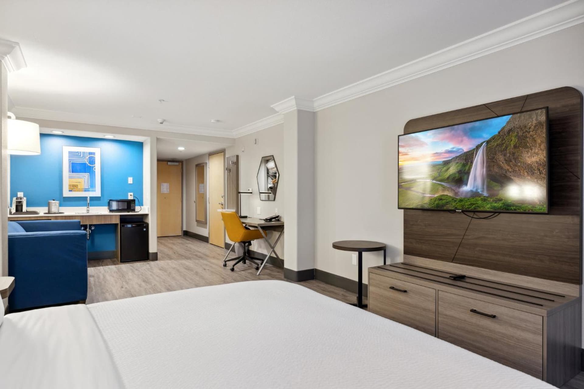 Holiday Inn Express Hotel & Suites Vacaville by IHG gallery photo in Vacaville, CA — image 32