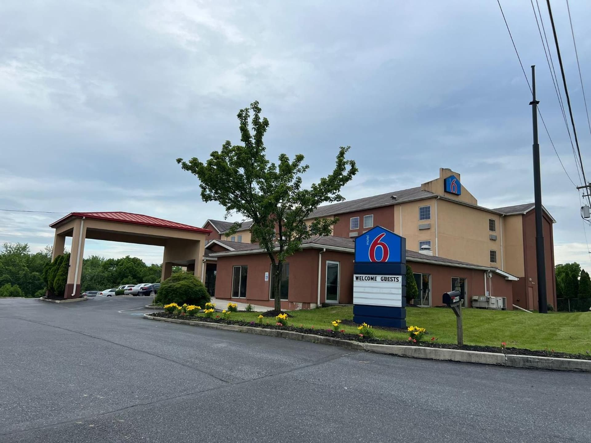 Scottish Inns & Suites - North Hershey exterior or lobby in Harrisburg, PA — main listing photo