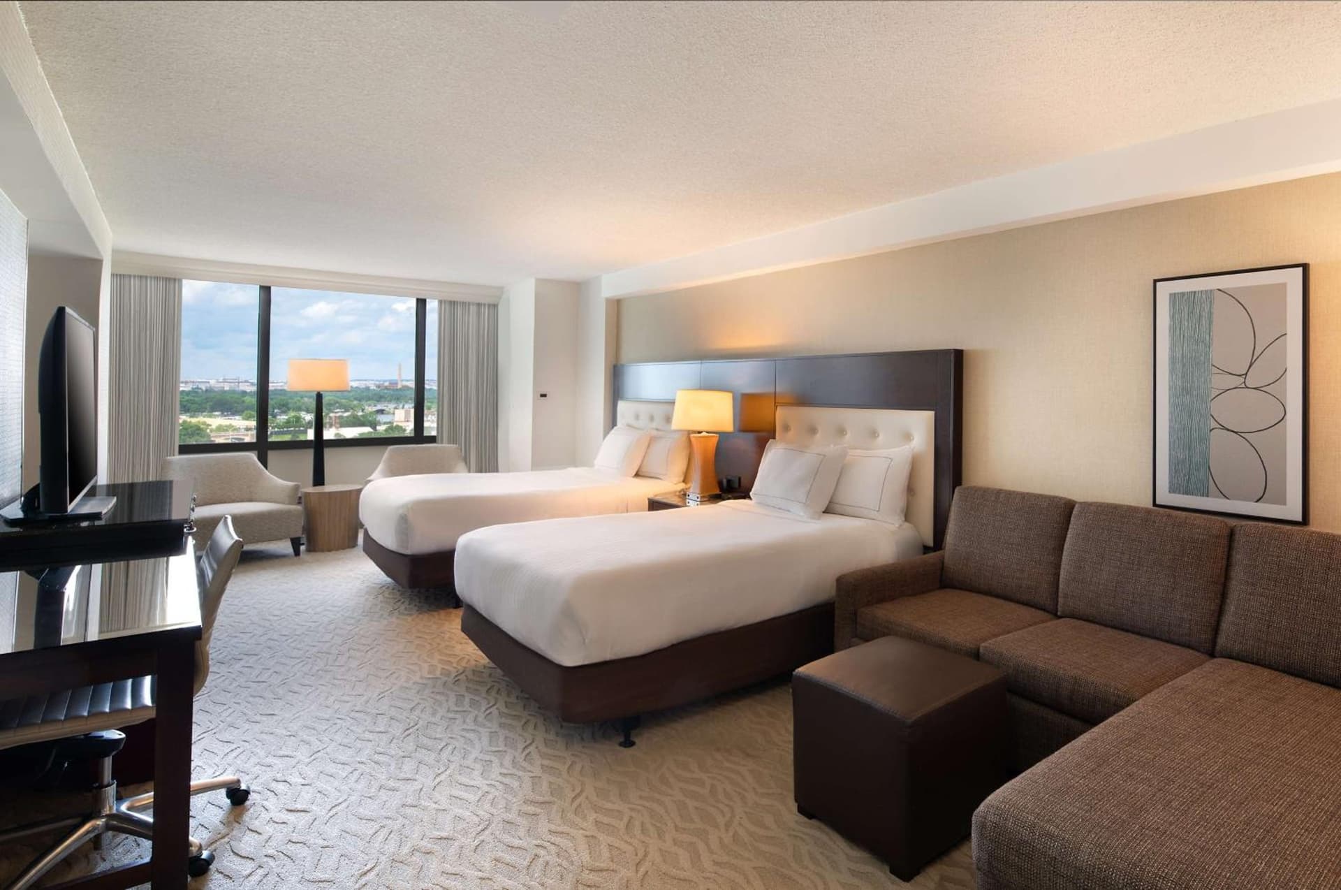 DoubleTree by Hilton Washington DC – Crystal City gallery photo in Arlington, VA — image 35