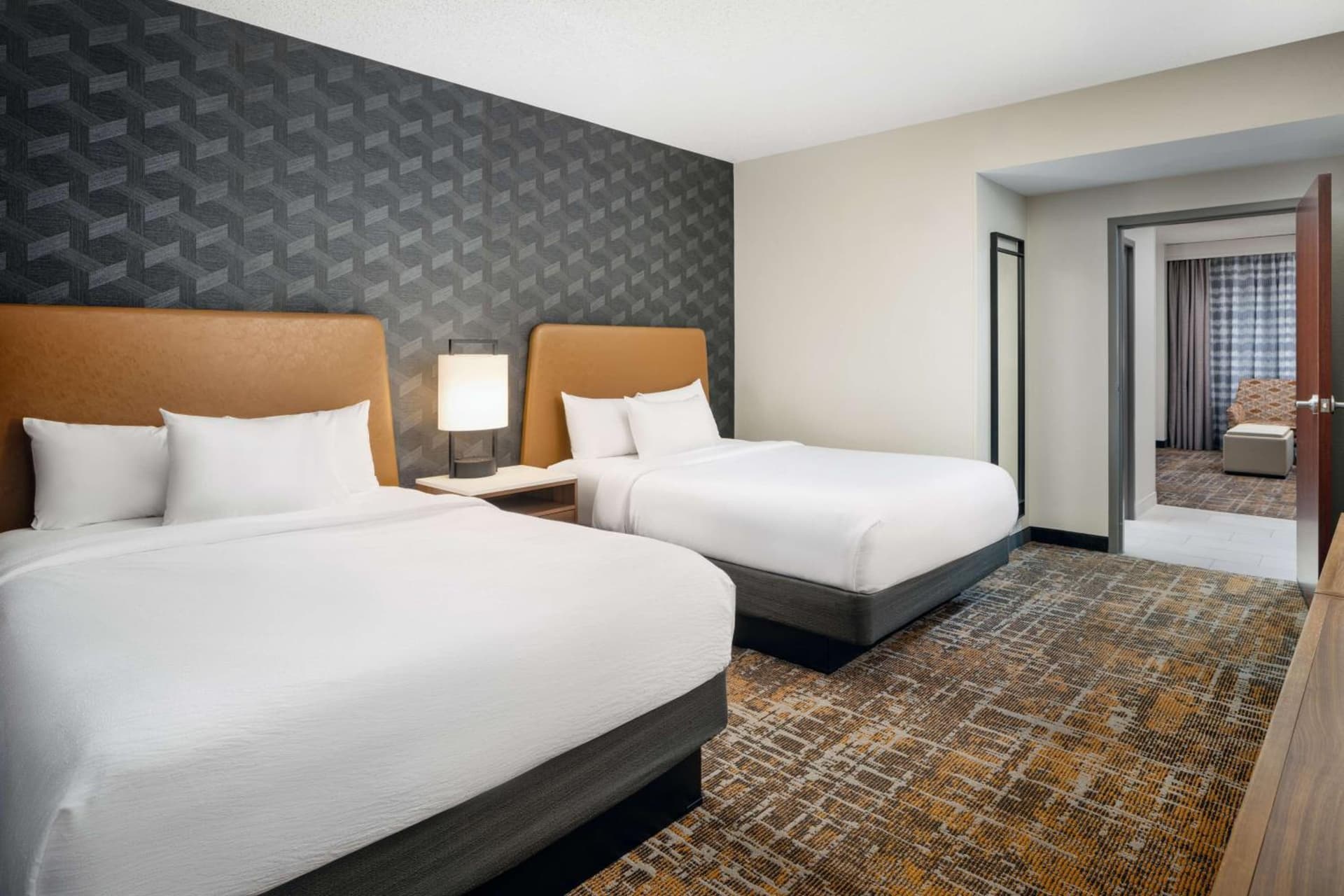 Embassy Suites Huntsville gallery photo in Huntsville, AL — image 7