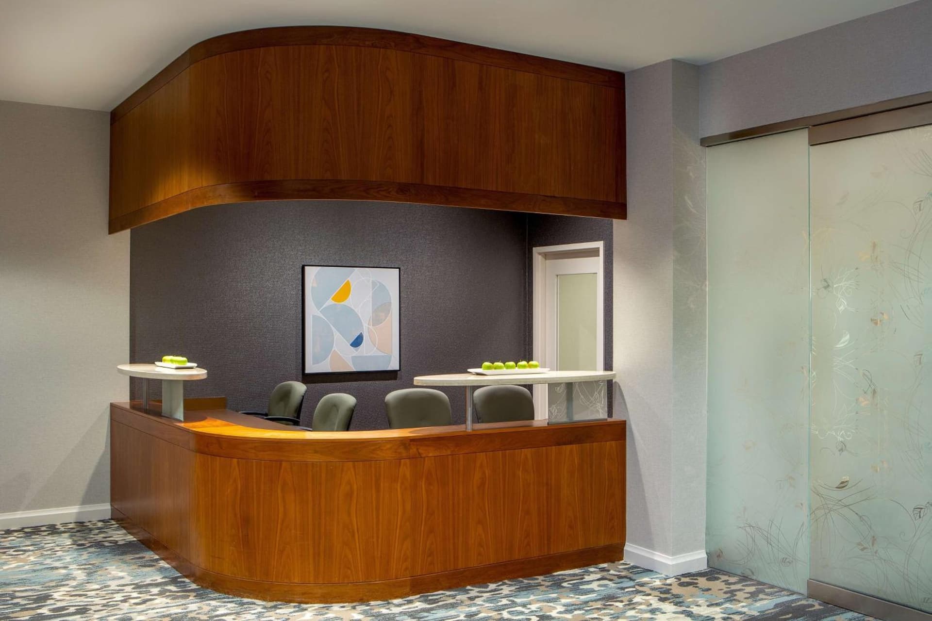 DoubleTree by Hilton Hotel and Conference Center Chicago North Shore interior in Skokie, IL — gallery photo 2