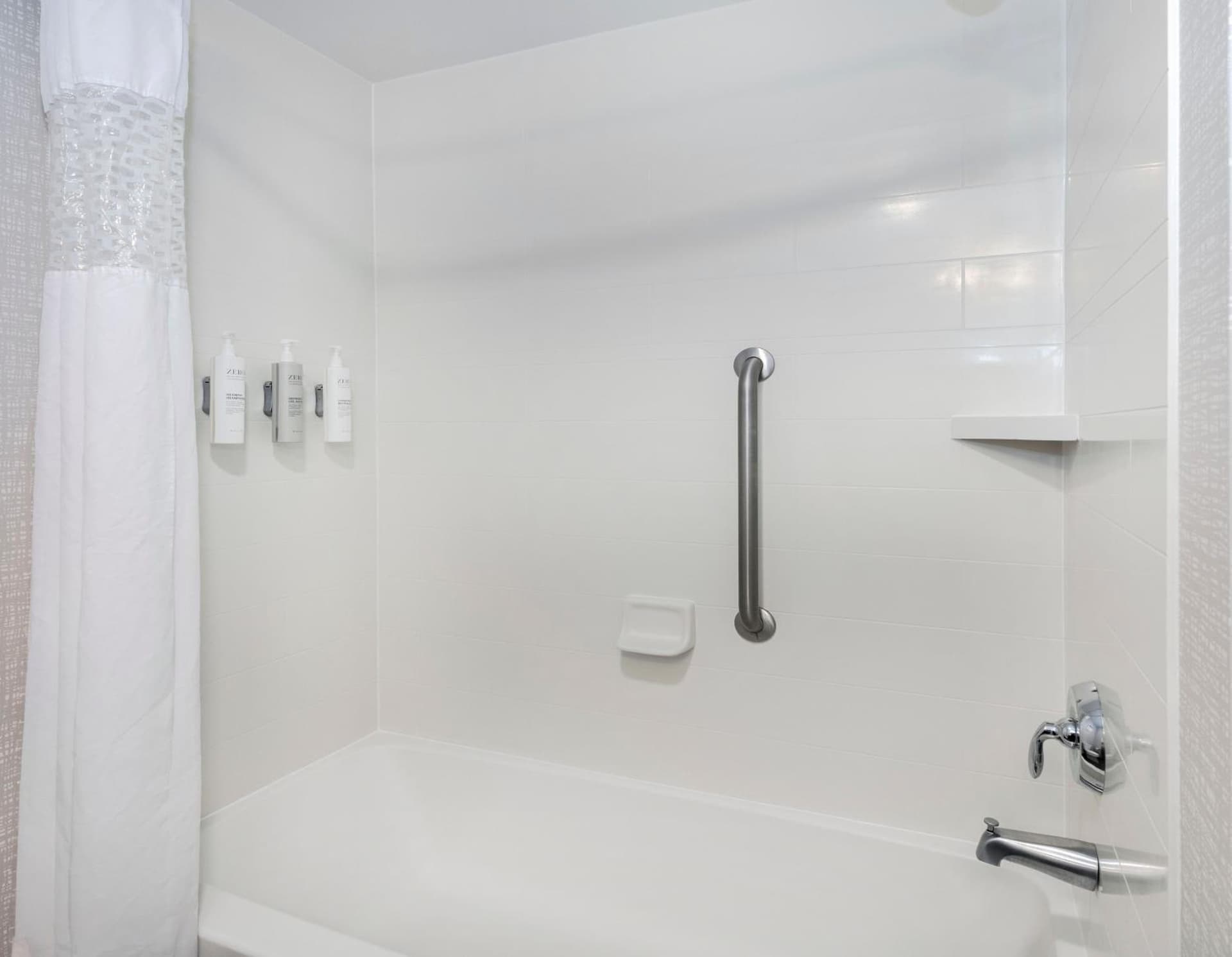 Hampton Inn & Suites Burlington gallery photo in Burlington, NC — image 4