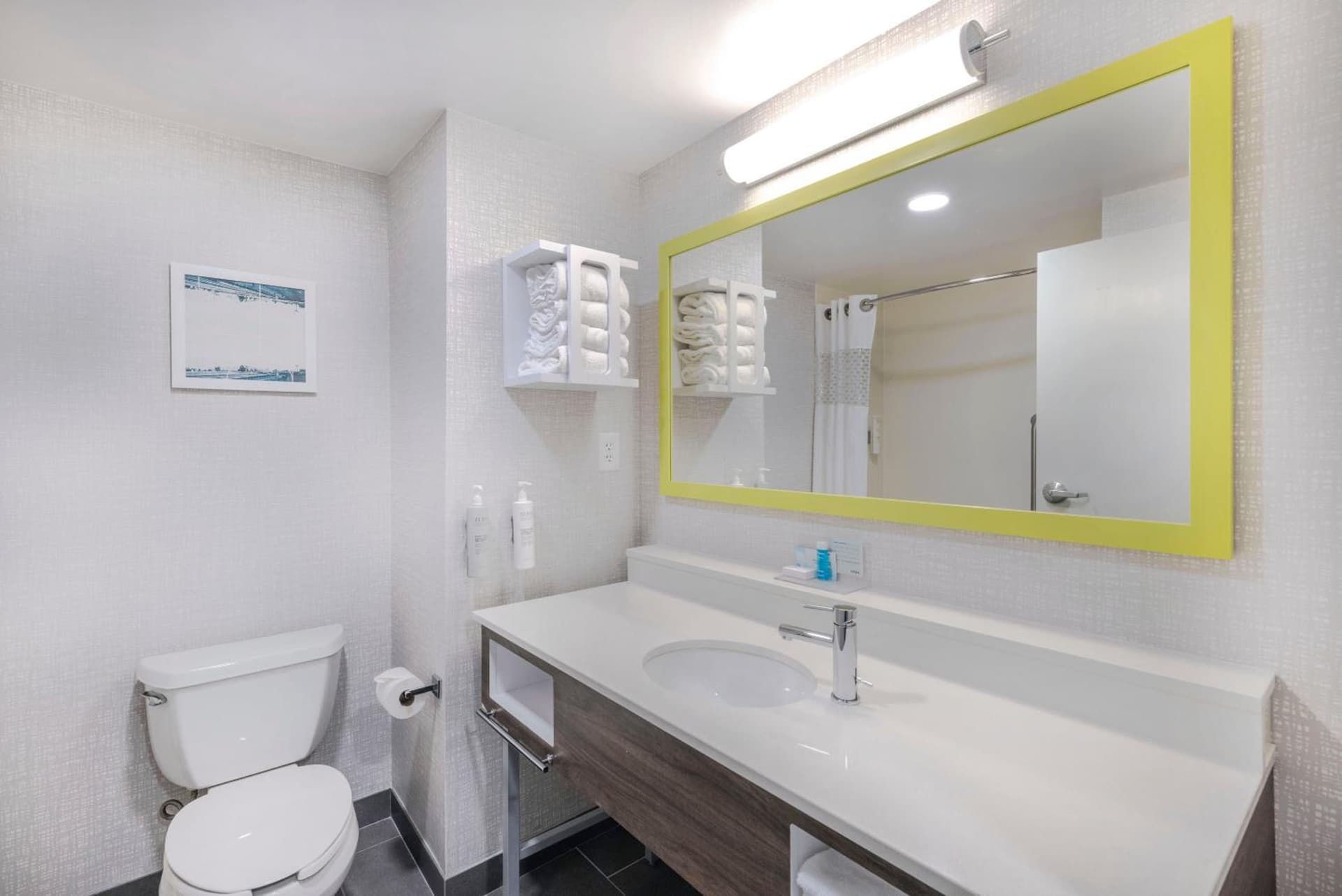 Hampton Inn & Suites Burlington gallery photo in Burlington, NC — image 23