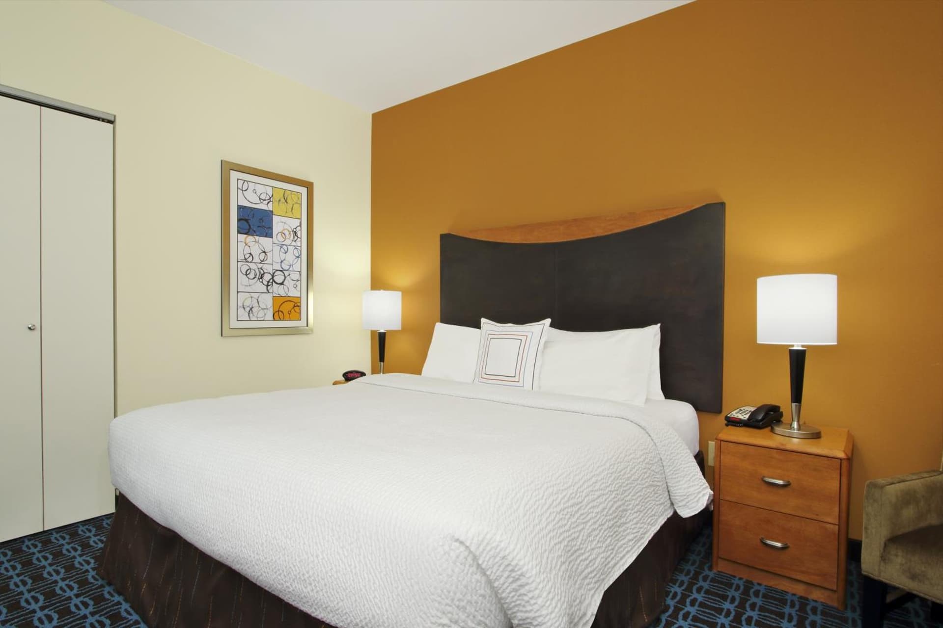 Fairfield Inn & Suites Fresno Clovis interior in Clovis, CA — gallery photo 2