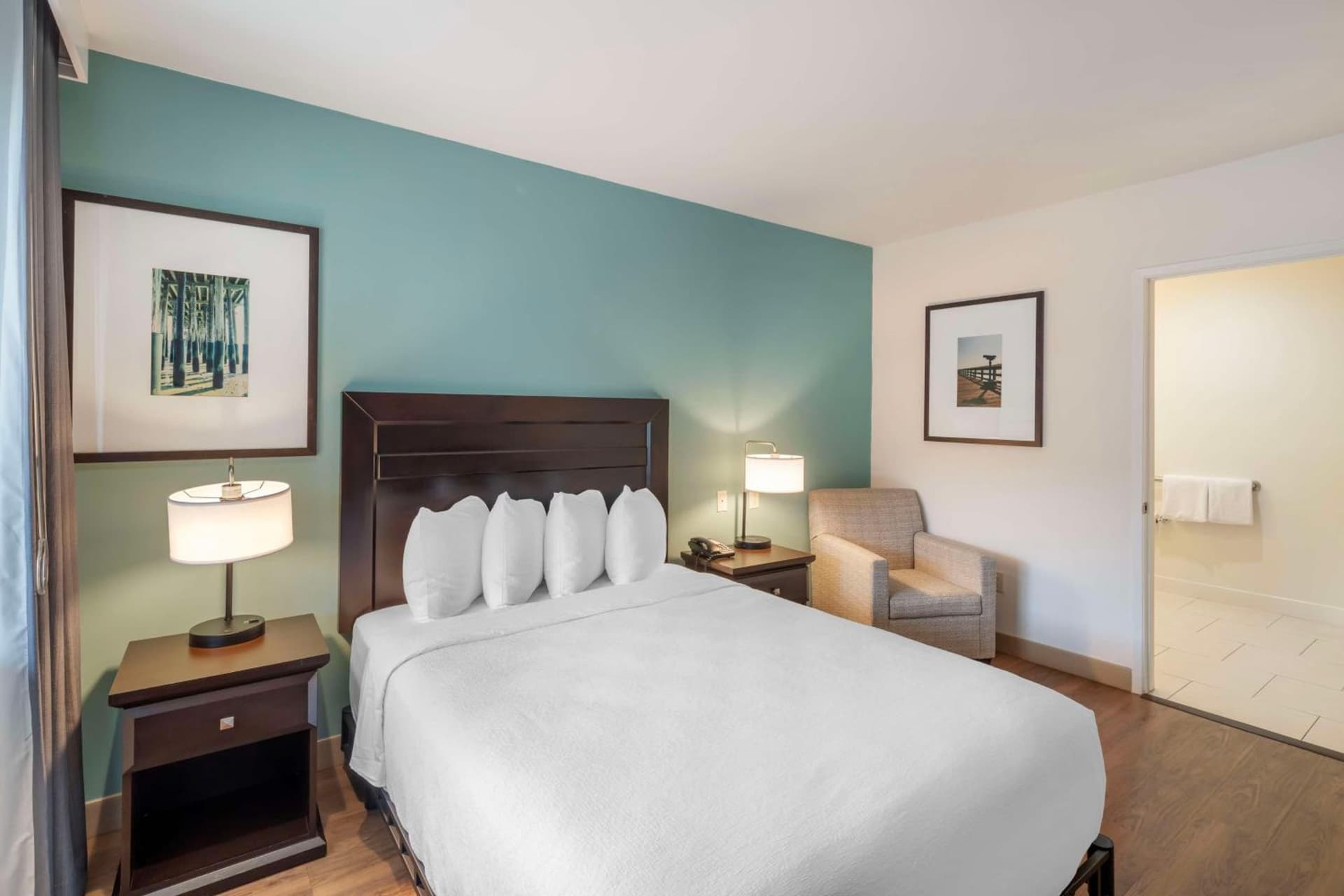 Best Western At Ventura Pier property views in Ventura, CA — gallery photo 3