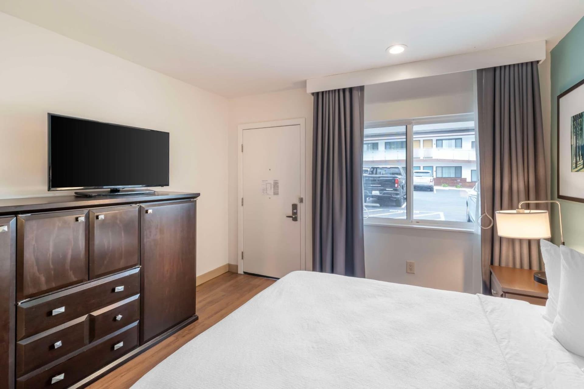 Best Western At Ventura Pier gallery photo in Ventura, CA — image 32