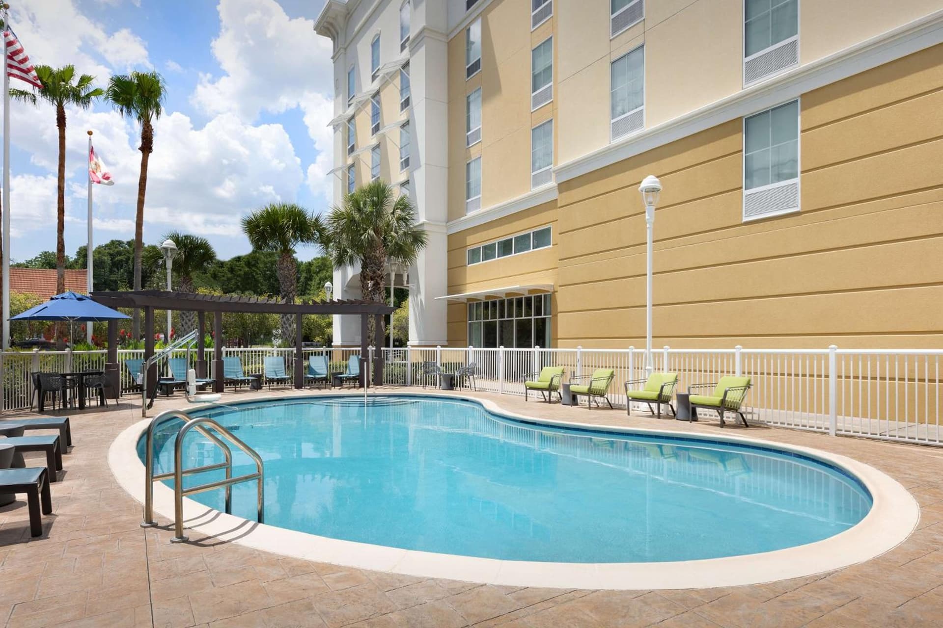 Hampton Inn & Suites Orlando North Altamonte Springs gallery photo in Orlando, FL — image 32