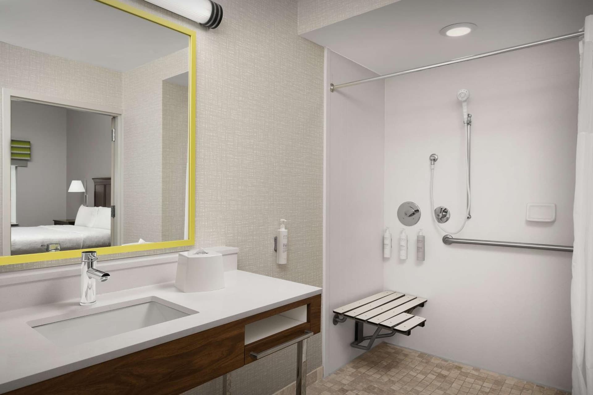 Hampton Inn & Suites Orlando North Altamonte Springs gallery photo in Orlando, FL — image 43