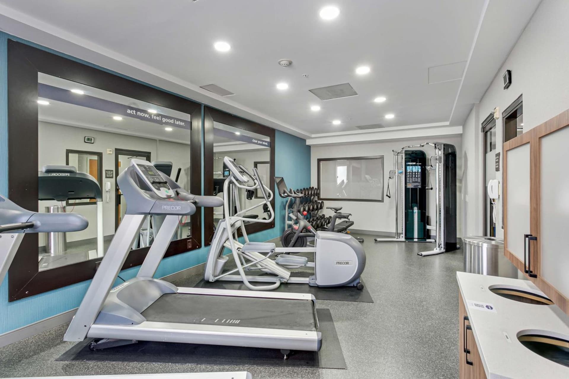 Hampton Inn Houston-Pearland, TX gallery photo in Pearland, TX — image 57