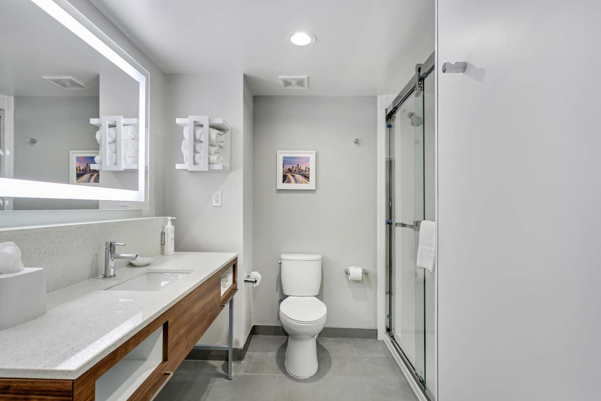 Hampton Inn Houston-Pearland, TX gallery photo in Pearland, TX — image 4
