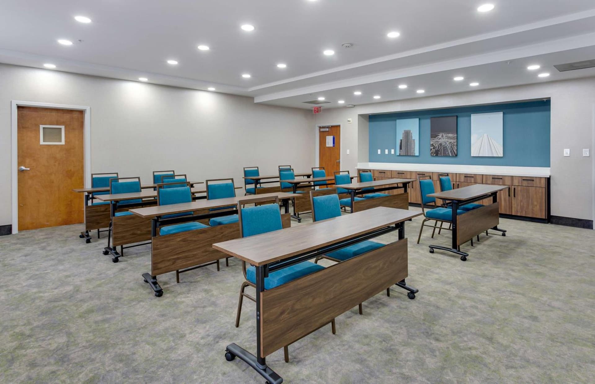Hampton Inn Houston-Pearland, TX gallery photo in Pearland, TX — image 16