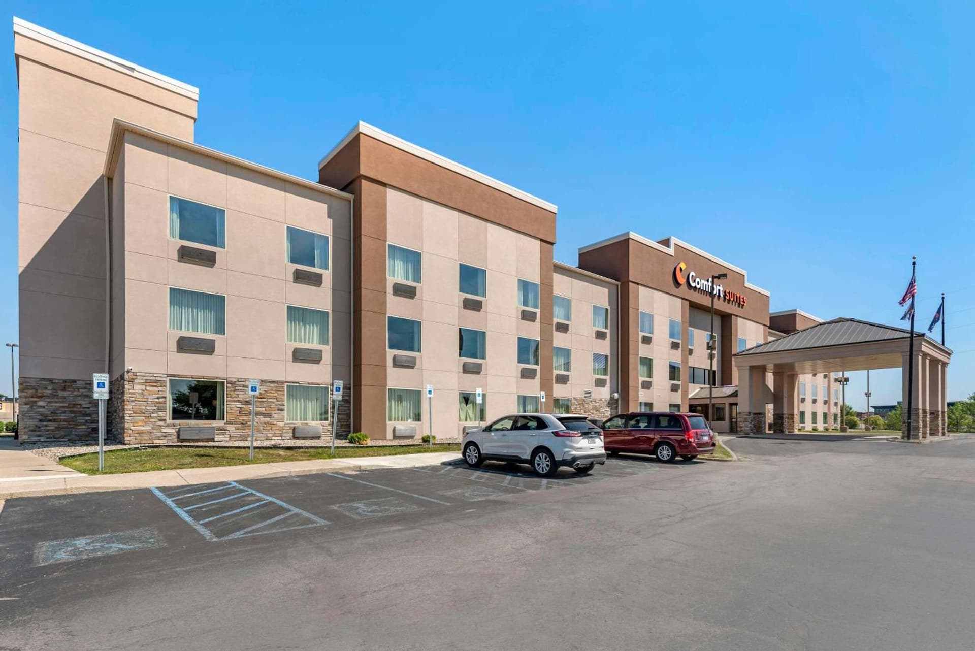 Comfort Suites Fort Wayne - Southwest gallery photo in Fort Wayne, IN — image 15