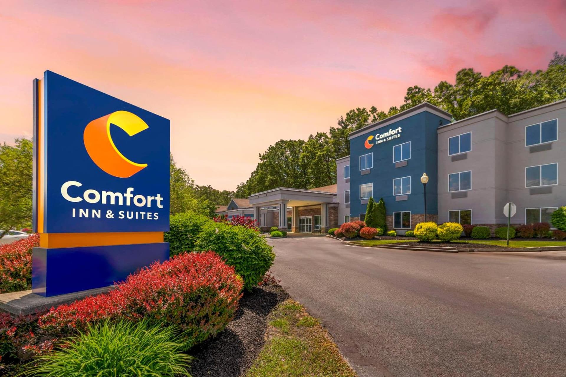 Comfort Inn & Suites Saratoga Springs gallery photo in Saratoga Springs, NY — image 8