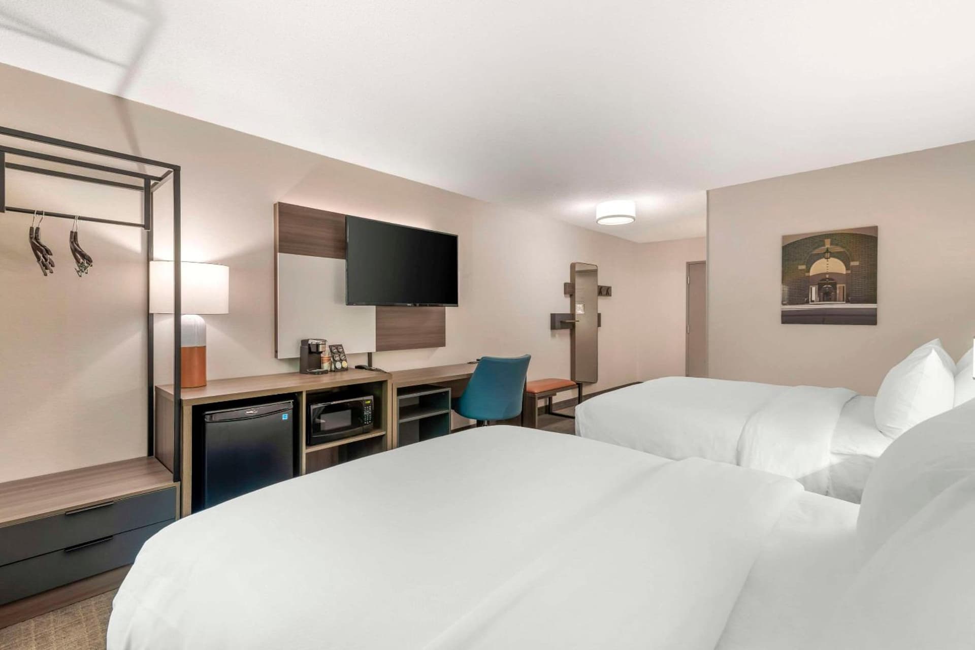 Comfort Inn & Suites Saratoga Springs gallery photo in Saratoga Springs, NY — image 47
