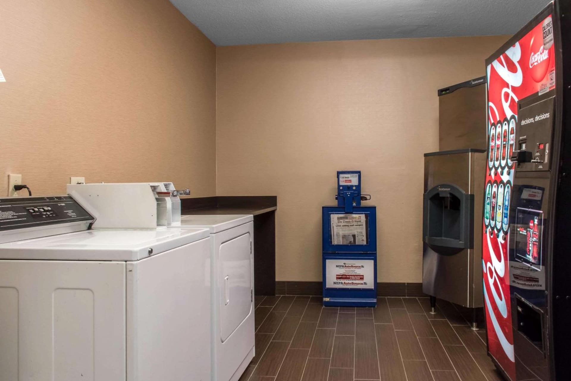 Comfort Suites Scranton near Montage Mountain interior in Scranton, PA — gallery photo 2