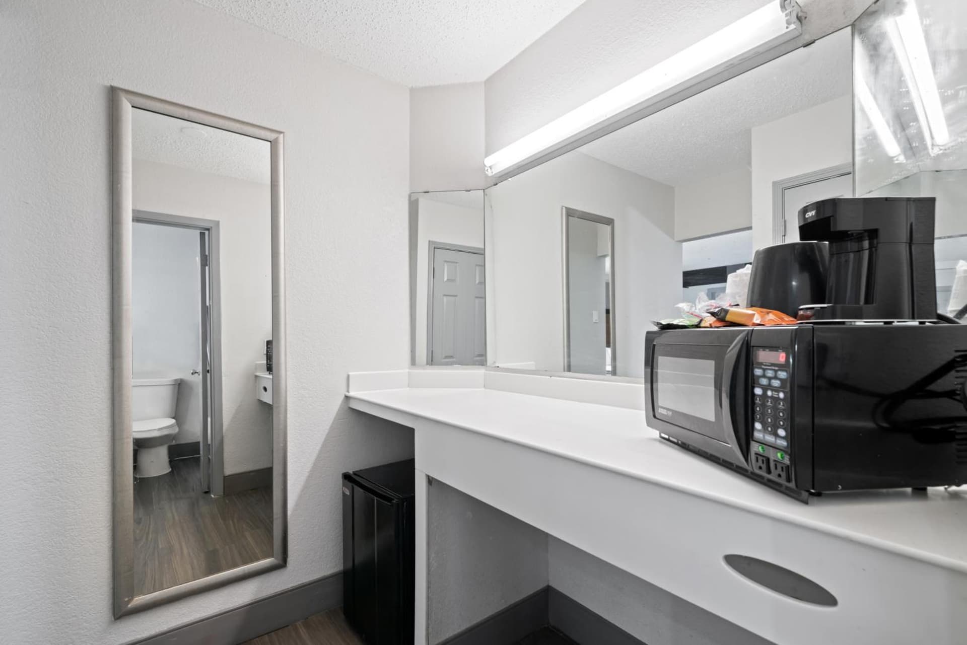 La Quinta Inn by Wyndham Corpus Christi North gallery photo in Corpus Christi, TX — image 57
