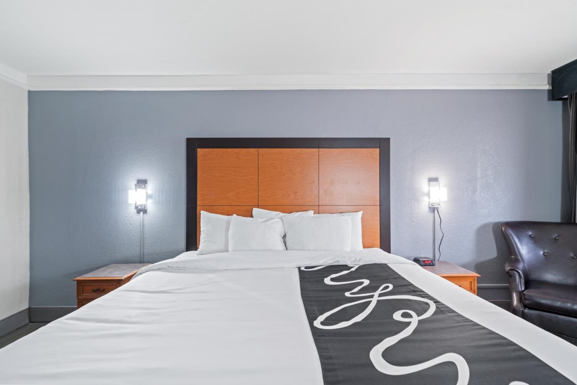 La Quinta Inn by Wyndham Corpus Christi North gallery photo in Corpus Christi, TX — image 58