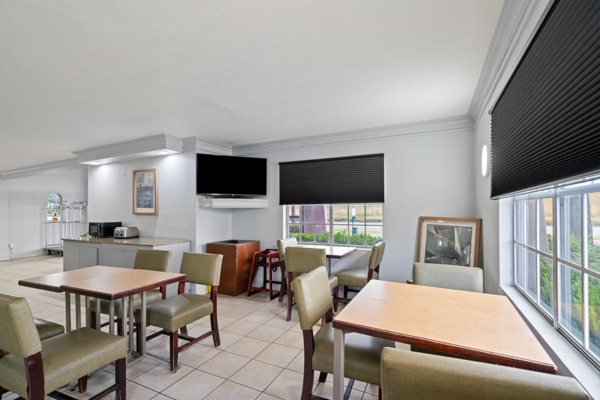 La Quinta Inn by Wyndham Corpus Christi North gallery photo in Corpus Christi, TX — image 68