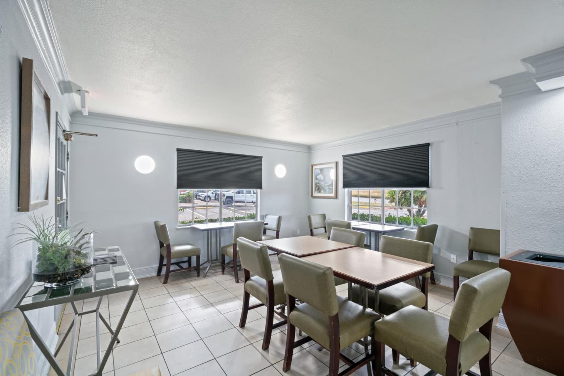 La Quinta Inn by Wyndham Corpus Christi North gallery photo in Corpus Christi, TX — image 17