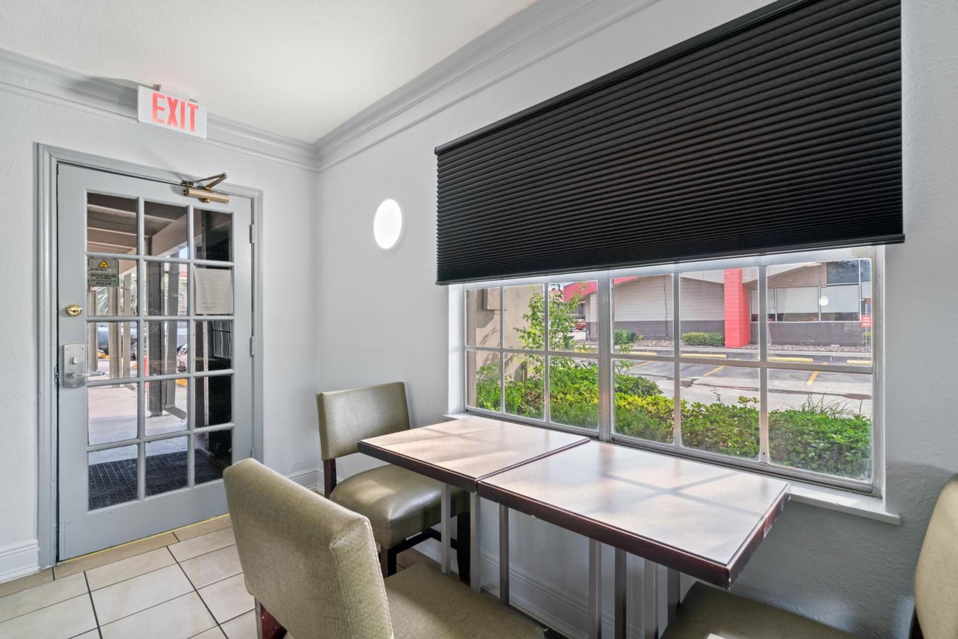 La Quinta Inn by Wyndham Corpus Christi North gallery photo in Corpus Christi, TX — image 64