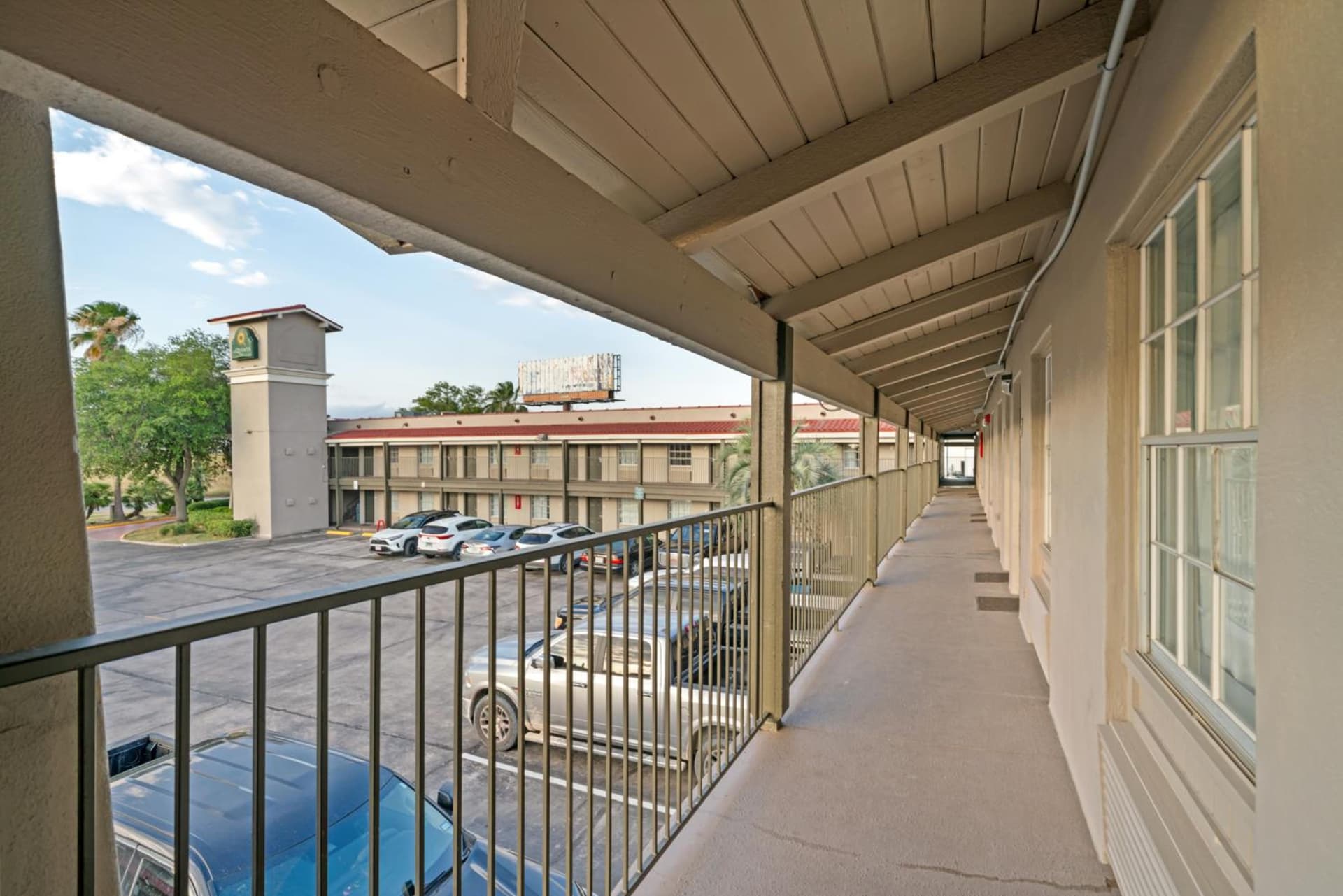 La Quinta Inn by Wyndham Corpus Christi North gallery photo in Corpus Christi, TX — image 115