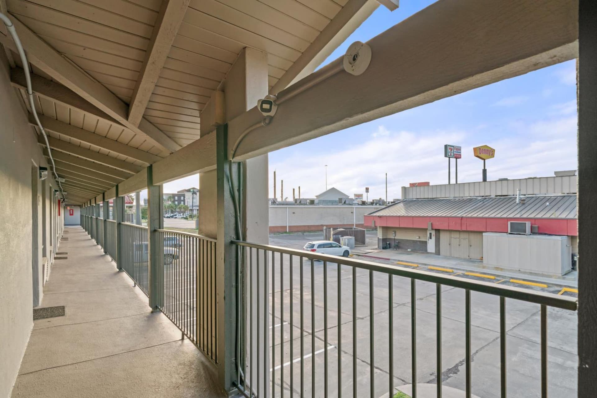 La Quinta Inn by Wyndham Corpus Christi North gallery photo in Corpus Christi, TX — image 37