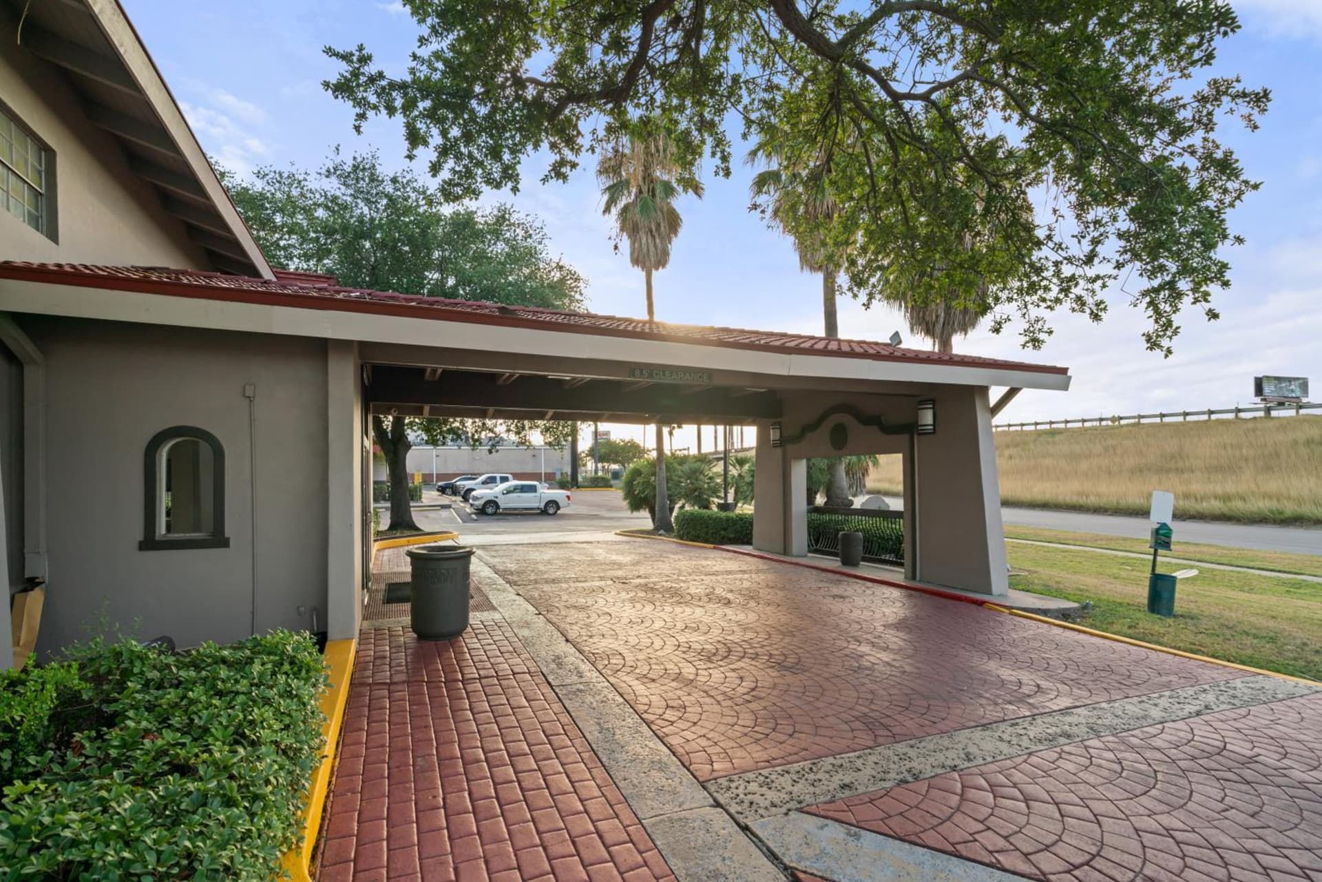 La Quinta Inn by Wyndham Corpus Christi North gallery photo in Corpus Christi, TX — image 127