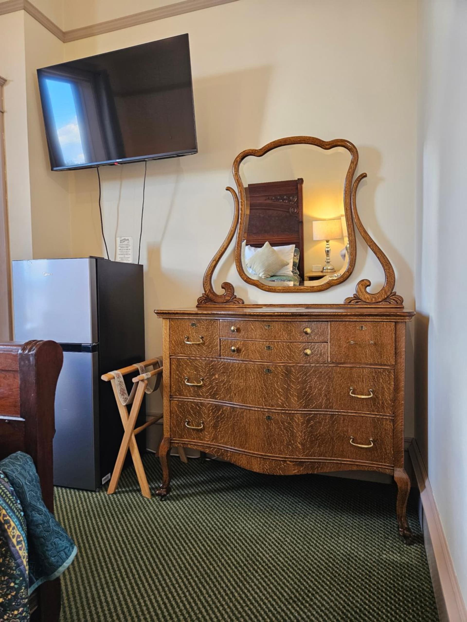 Hotel Planter gallery photo in La Conner, WA — image 25