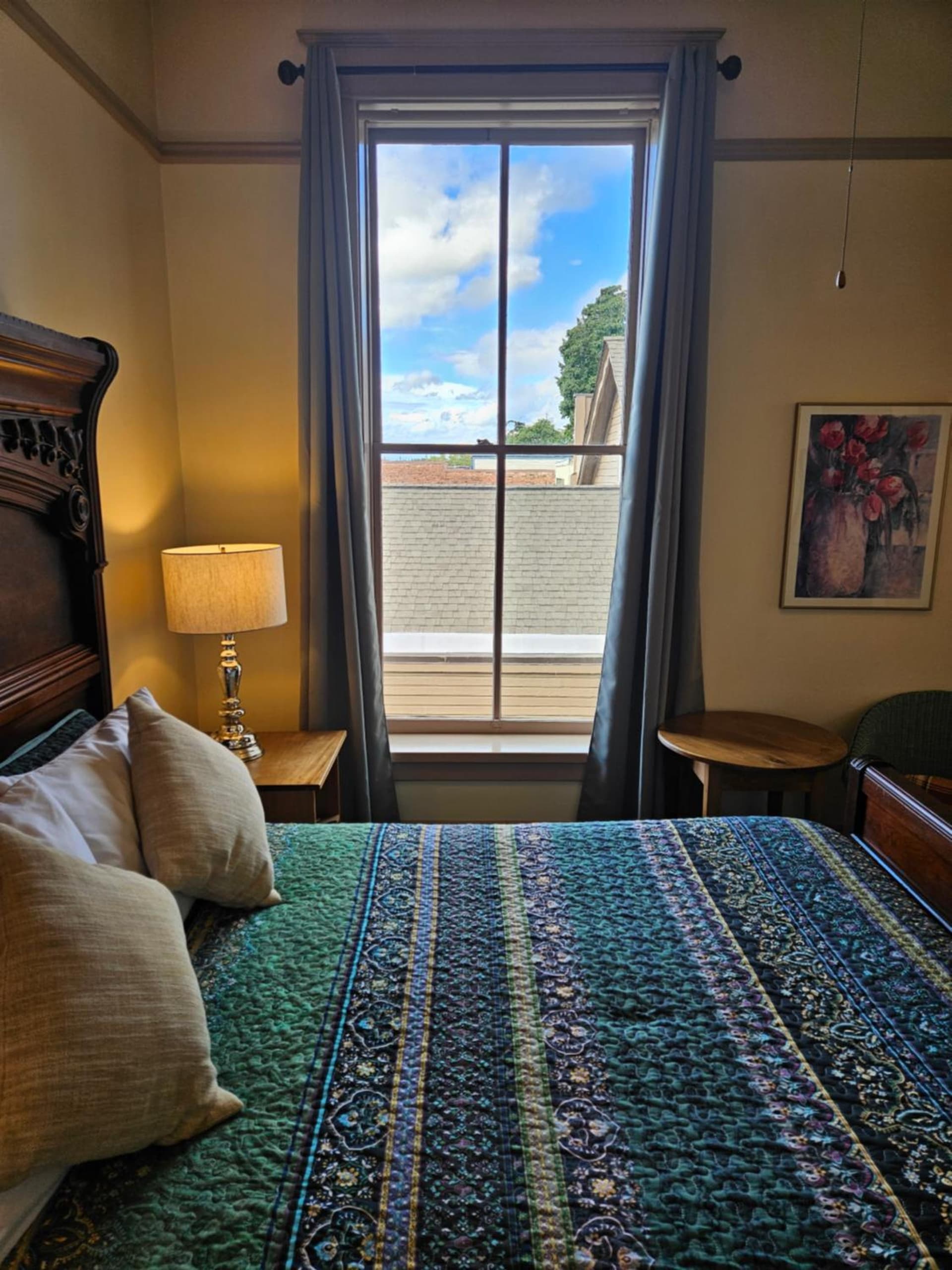 Hotel Planter gallery photo in La Conner, WA — image 53