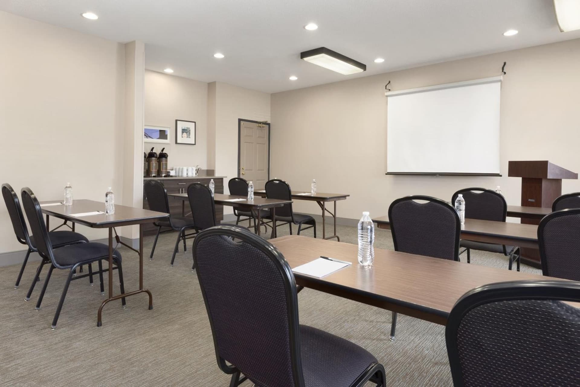 Country Inn & Suites by Radisson, Romeoville - Bolingbrook gallery photo in Romeoville, IL — image 40