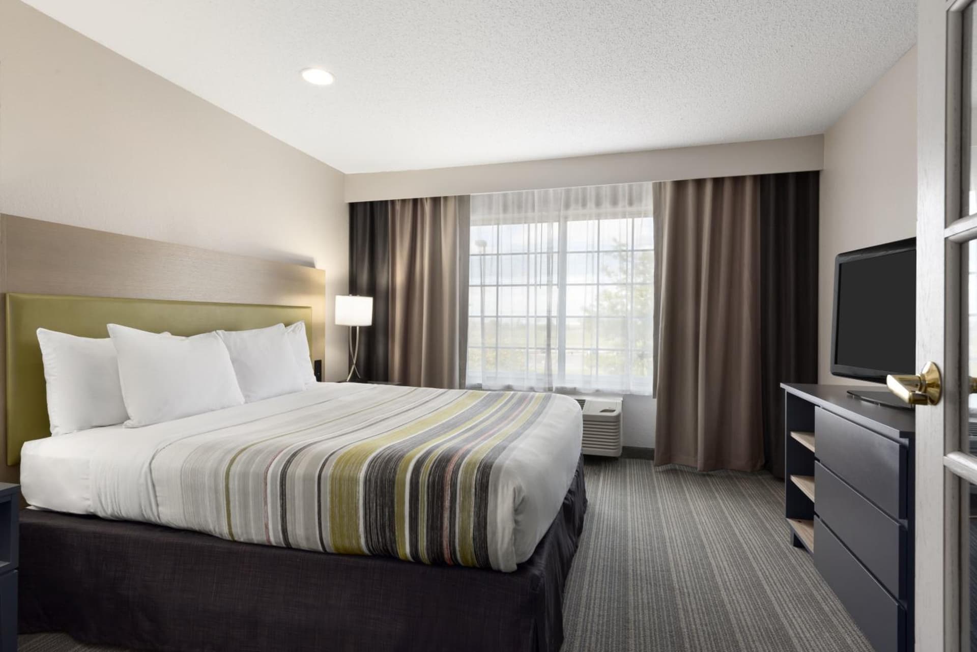 Country Inn & Suites by Radisson, Romeoville - Bolingbrook gallery photo in Romeoville, IL — image 34